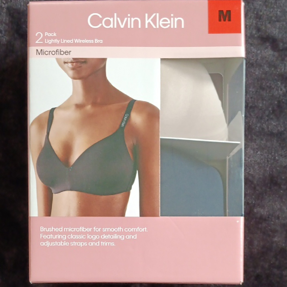 Calvin Klein Black and Cream Seamless Bra with Adjustable Straps